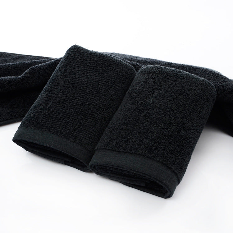 Black cotton towels made of 21 strands, size 35x75cm.