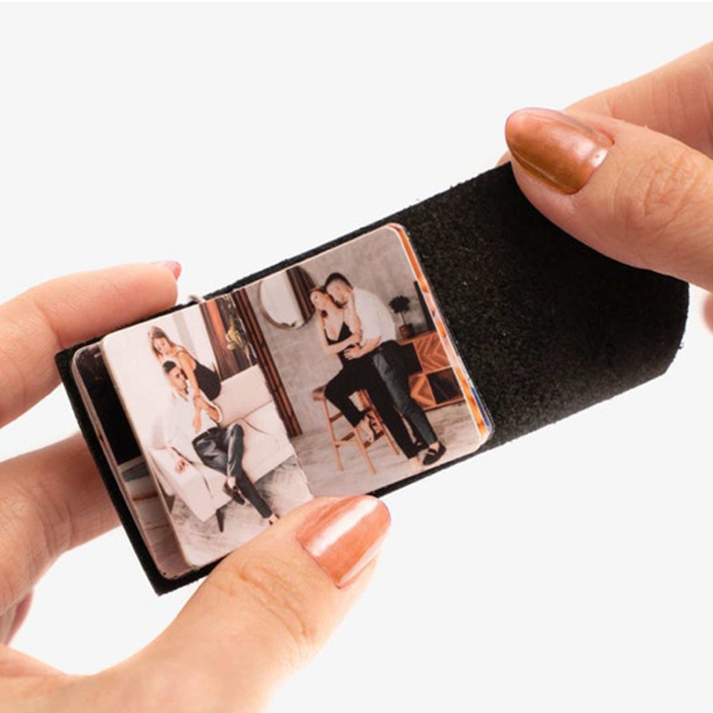 Mini leather photo keychain in black, showcasing personalized DIY photo display within compact design.