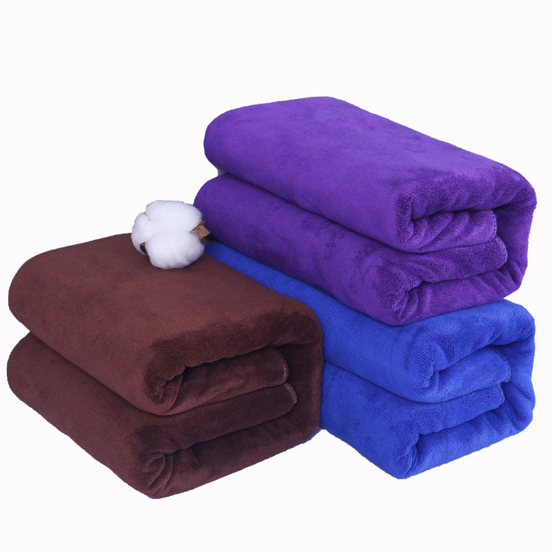 Microfiber thickened car wash cleaning towels in brown, dark blue, and dark purple.