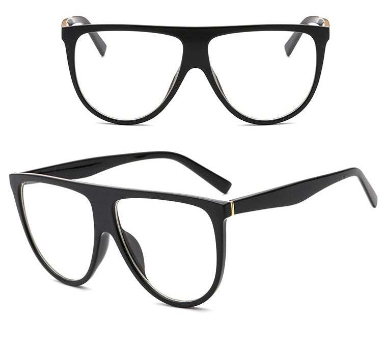 Sunglasses with gradient lens and full-frame design for women, offering UV protection suitable for shopping and parties.